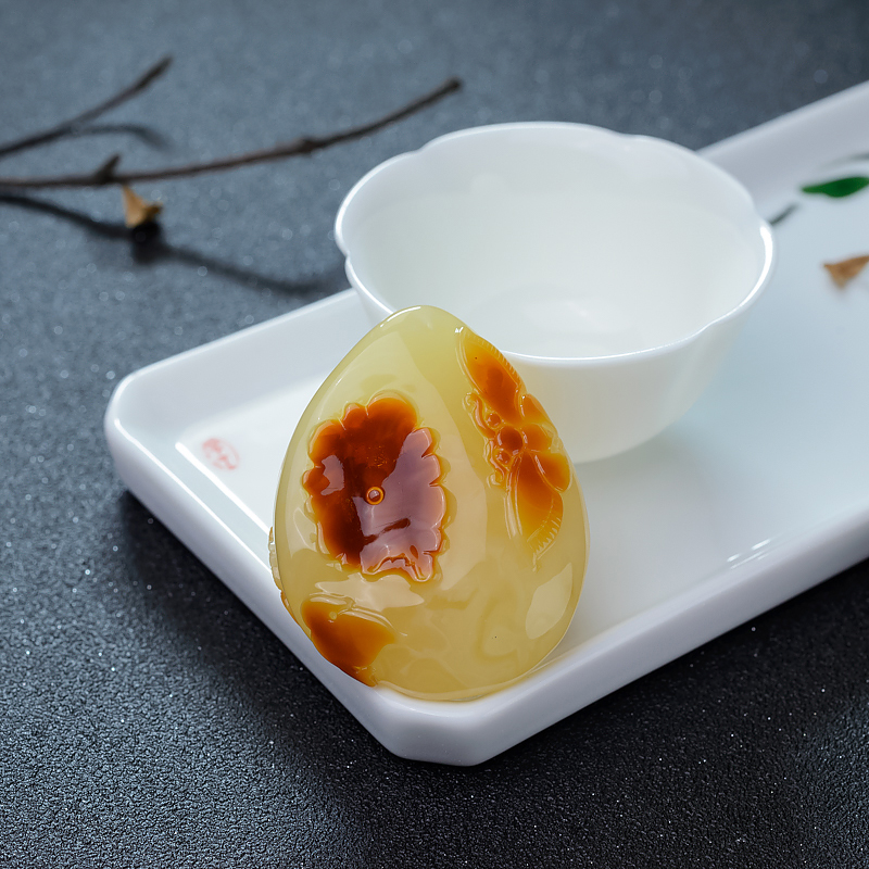 俏色蜜蜡蝶恋花-红掌柜