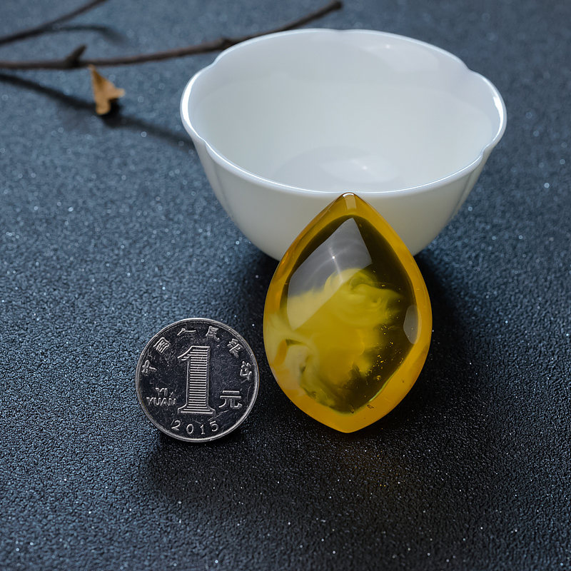 鸡油黄蜜蜡吊坠-红掌柜