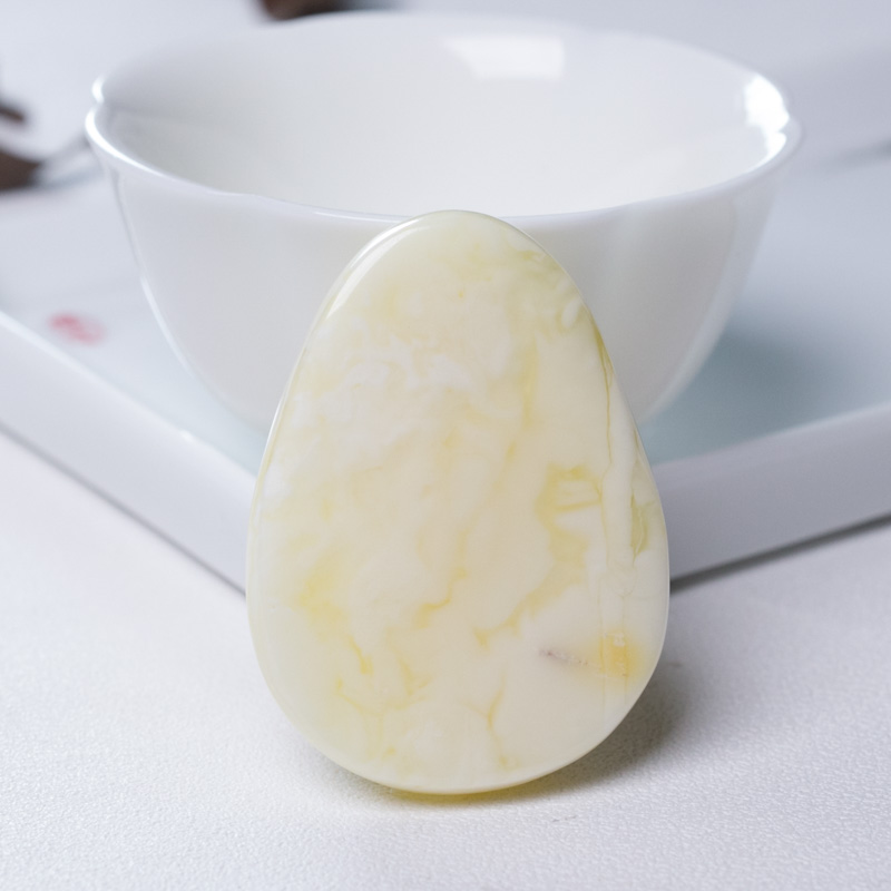 白蜜随形吊坠-红掌柜