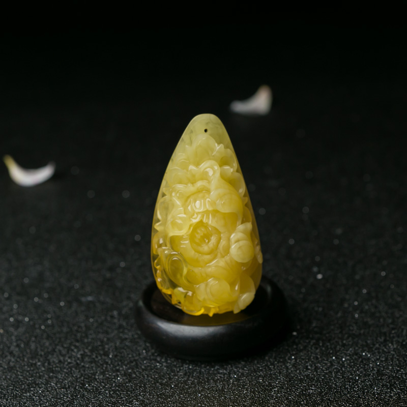 蜜蜡牡丹花吊坠-红掌柜