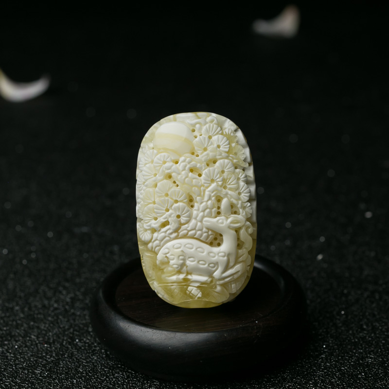 白花蜜蜡松鹤延年吊坠-红掌柜