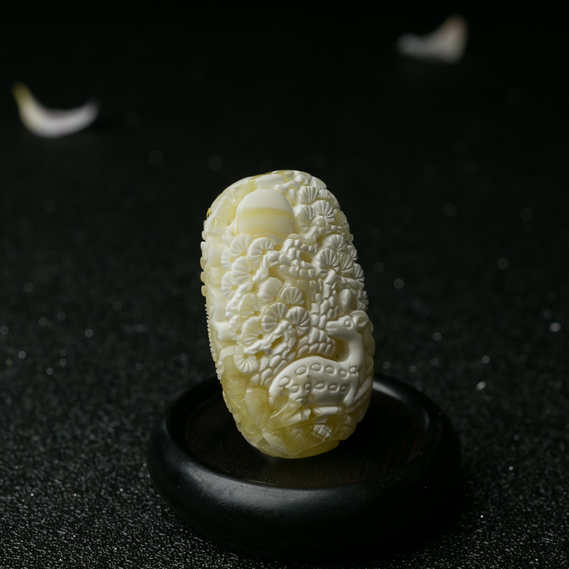 天然白花蜜蜡松鹤延年吊坠-红掌柜