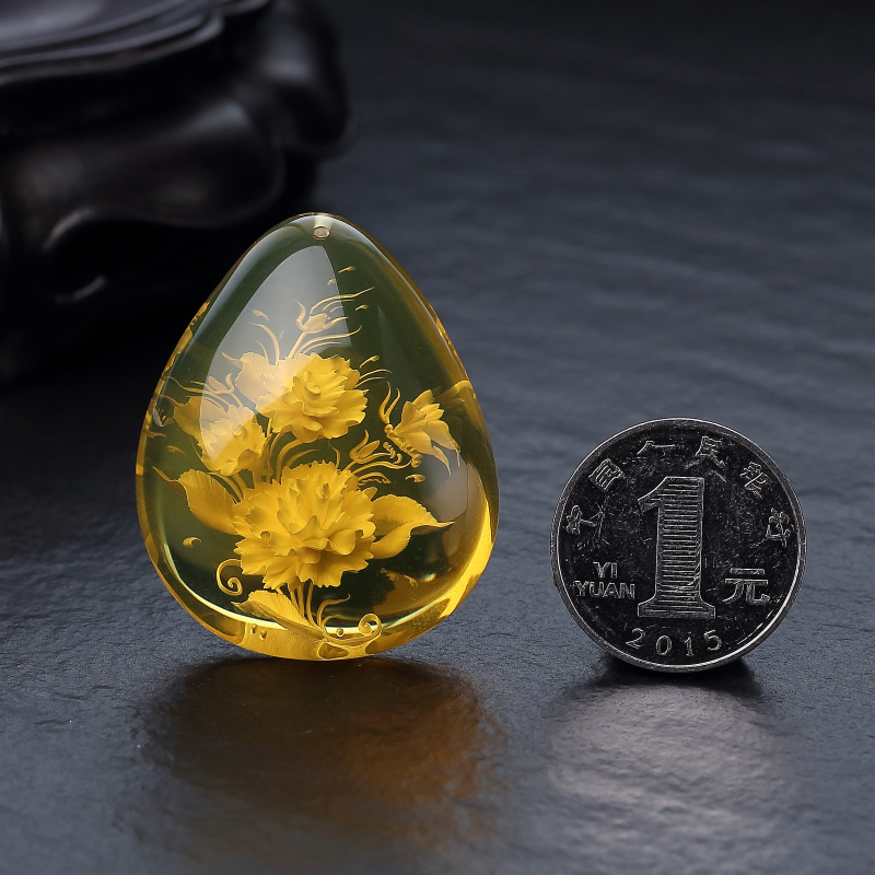 蓝珀吊坠-红掌柜