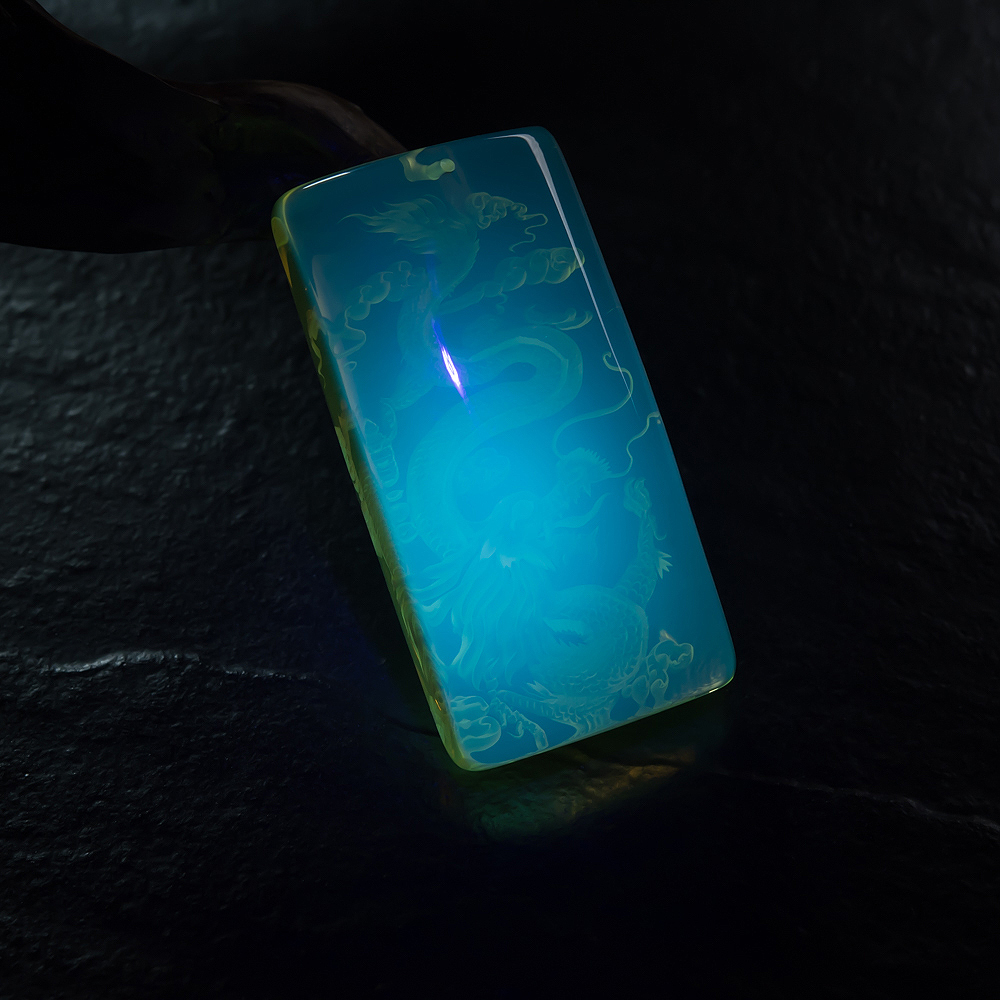 蓝珀龙牌挂坠-红掌柜