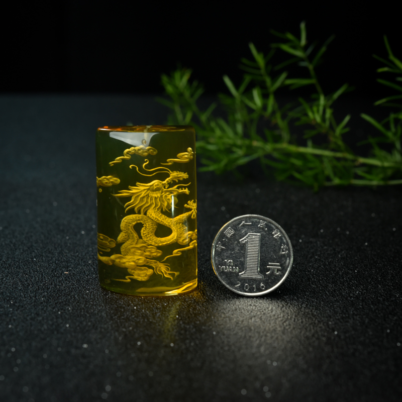 蓝珀吊坠-红掌柜