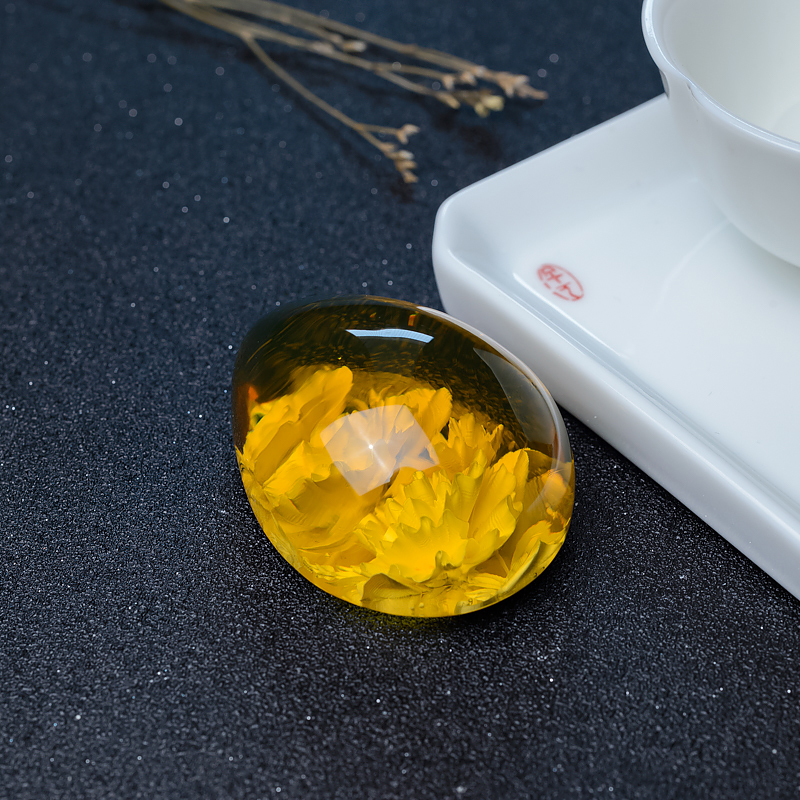 天然蓝珀蝶恋花吊坠-红掌柜