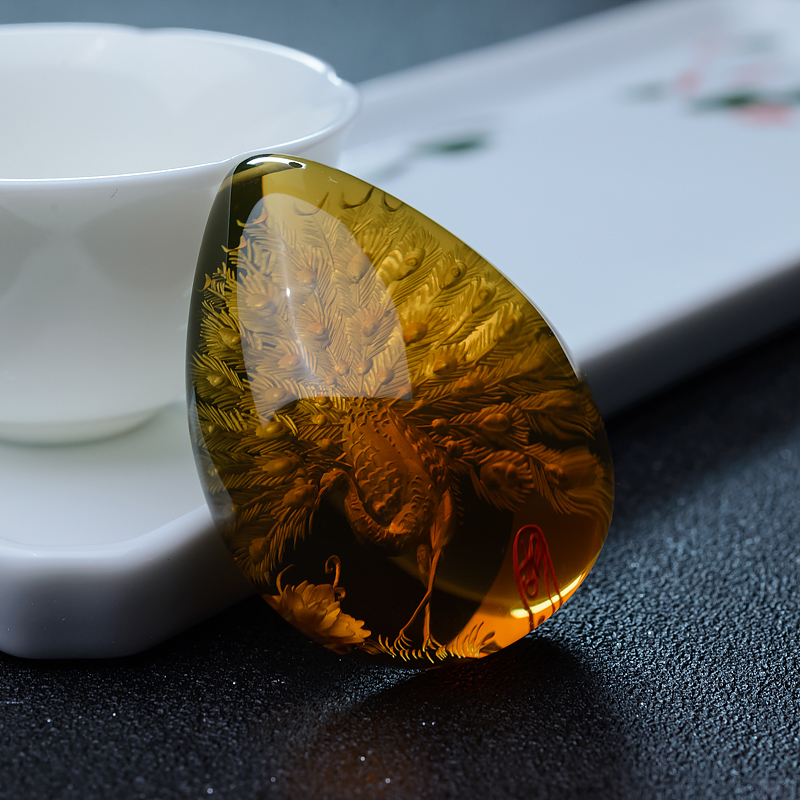 墨西哥天然蓝珀孔雀开屏吊坠-红掌柜