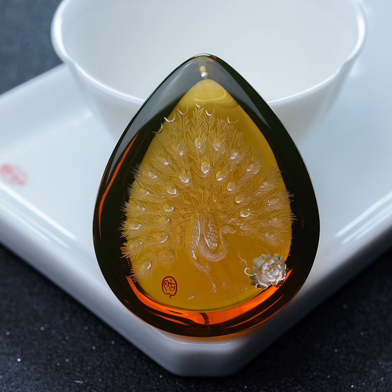 墨西哥蓝珀孔雀开屏挂坠-红掌柜