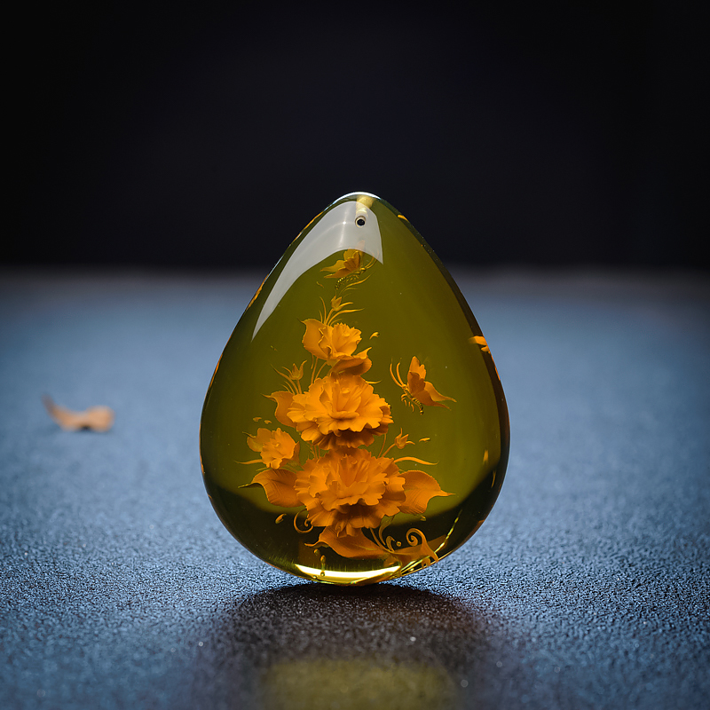 墨西哥蓝珀蝶恋花吊坠-红掌柜