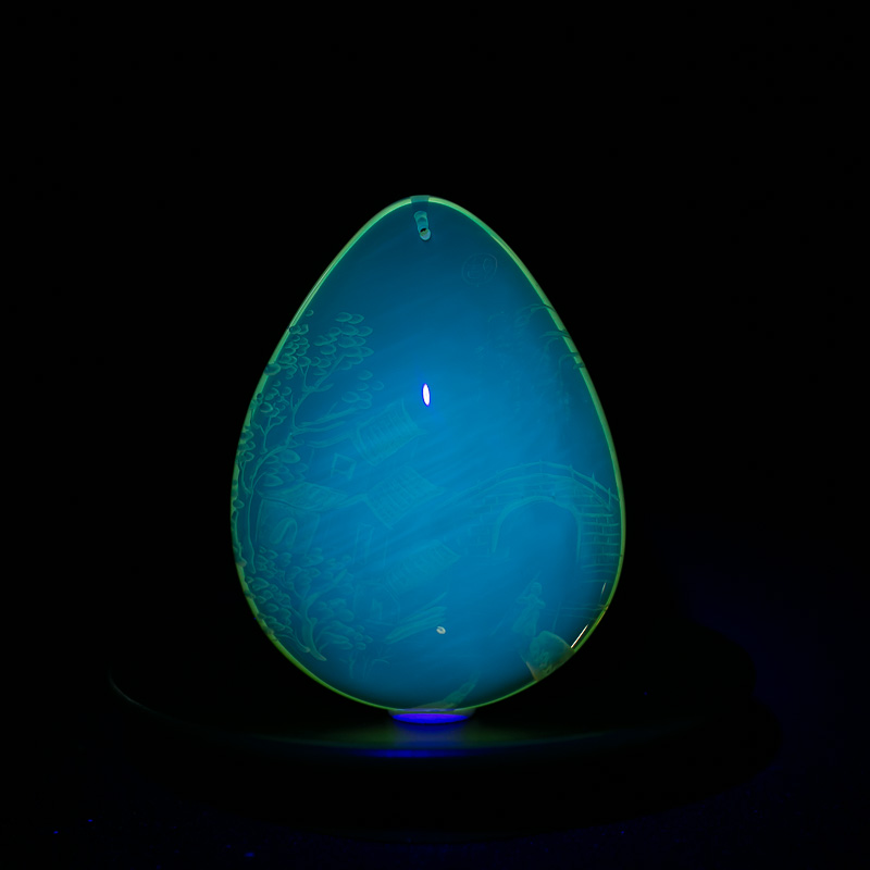 蓝珀山水意境挂坠-红掌柜