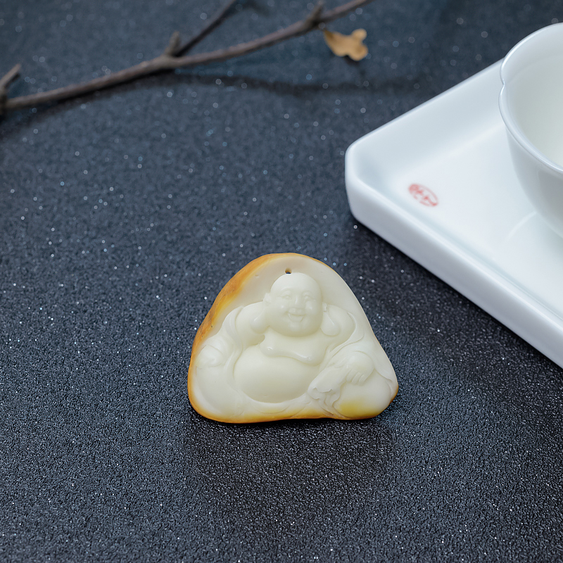 带皮白蜜弥勒佛吊坠-红掌柜