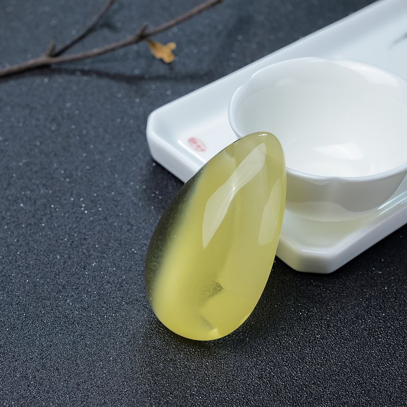 金绞蜜随形吊坠-红掌柜