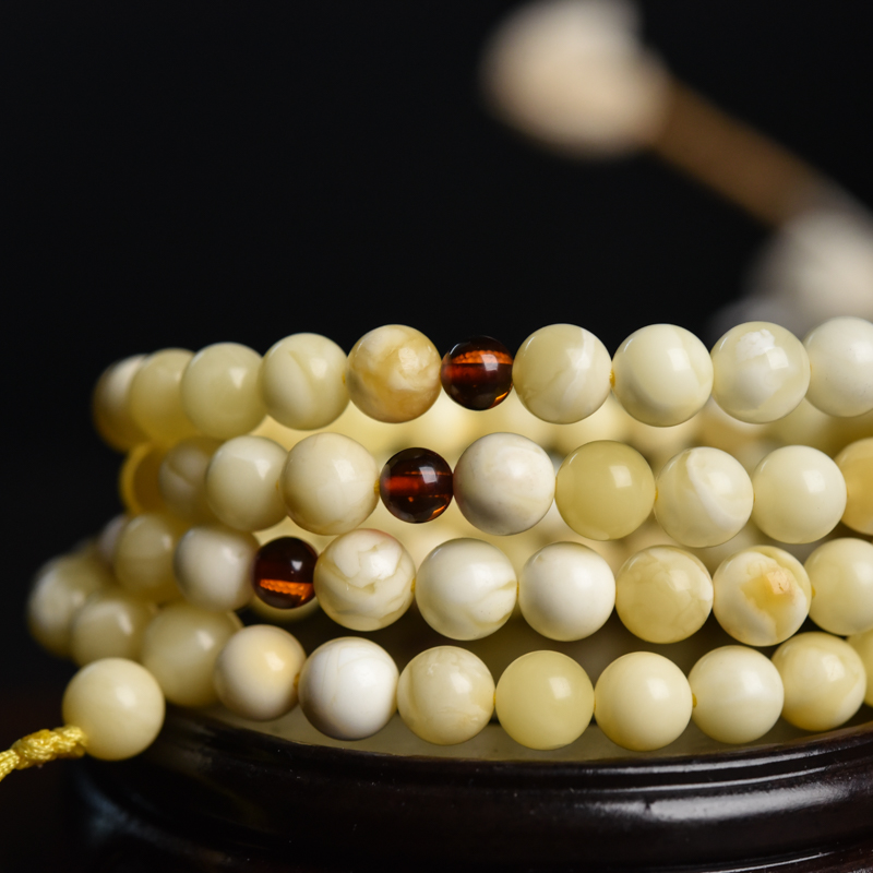 6.5mm白花蜜蜡佛珠-红掌柜