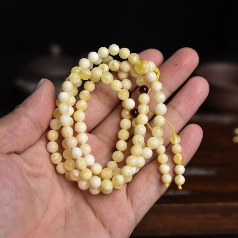 6mm白花蜜蜡佛珠-红掌柜