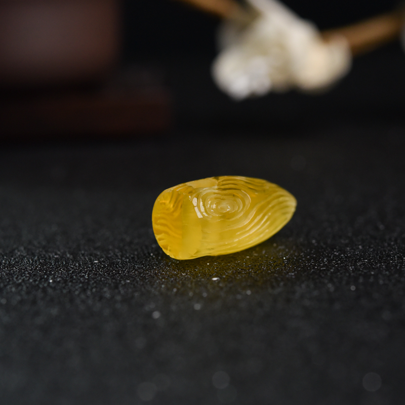 波罗的海鸡油黄金绞蜜弹头吊坠 -红掌柜