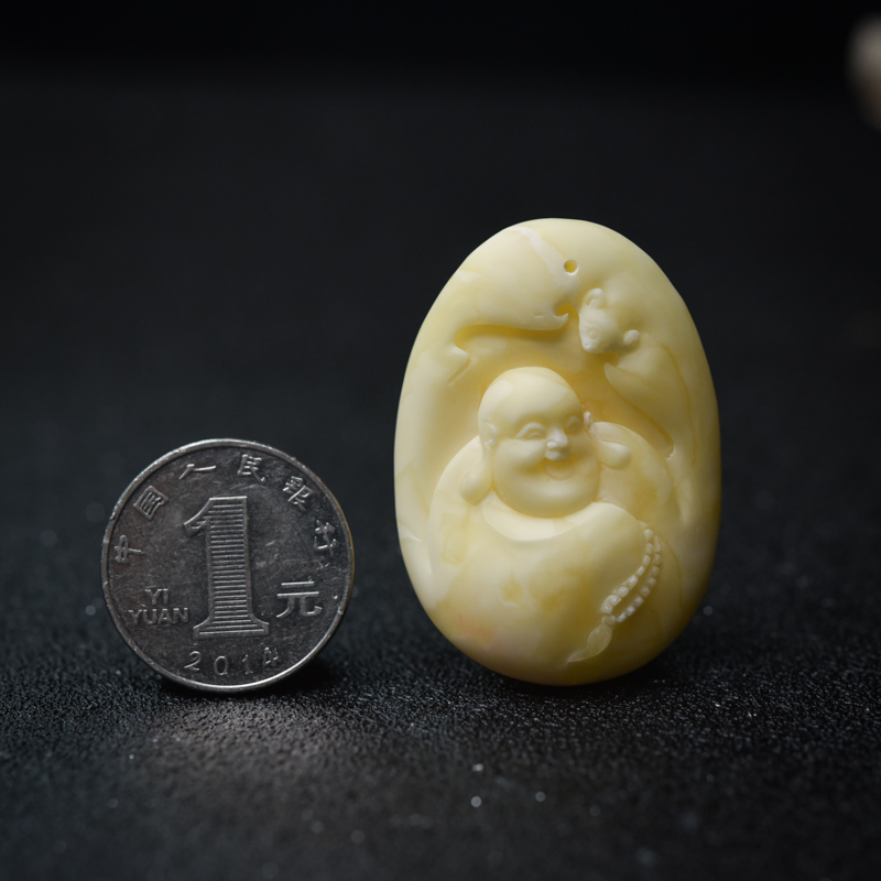 象牙白白蜜福在眼前吊坠-红掌柜