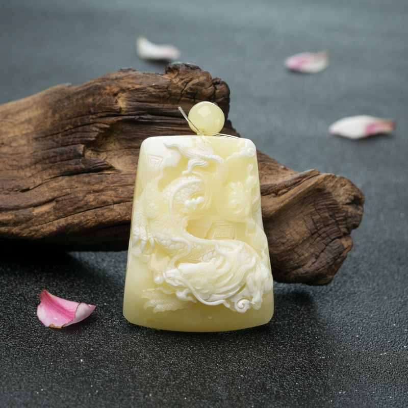 白花蜜蜡龙牌吊坠-红掌柜