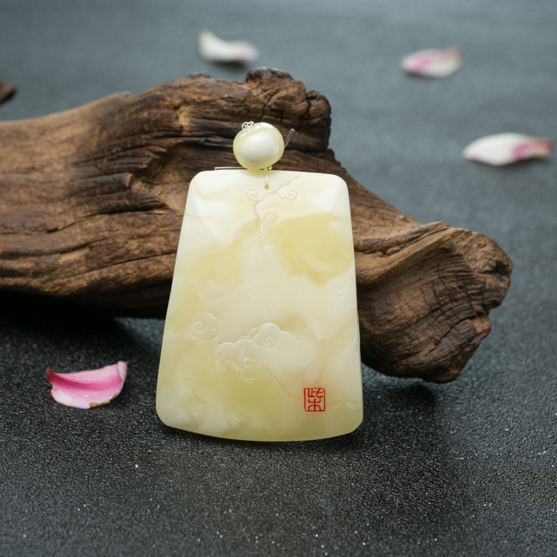 波罗的海白花蜜蜡龙牌吊坠-红掌柜