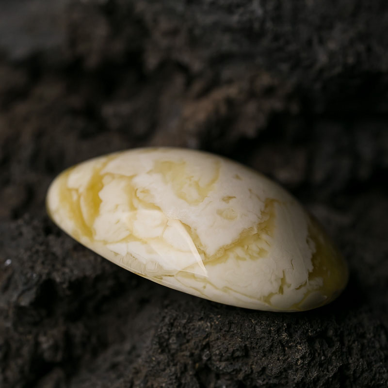 蜜蜡水滴挂坠-红掌柜