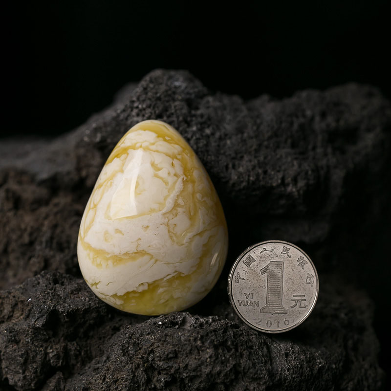 天然蜜蜡水滴吊坠-红掌柜