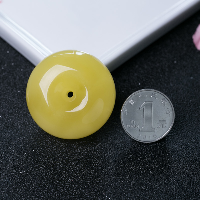 天然鸡油黄蜜蜡吊坠-红掌柜