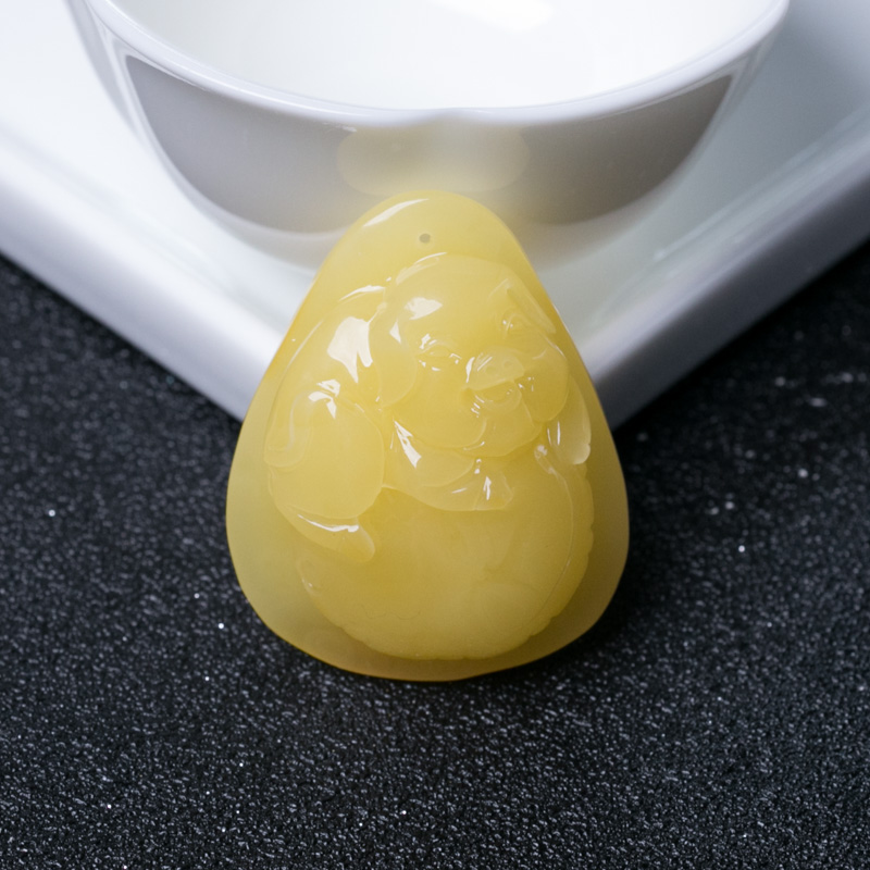 波罗的海天然鸡油黄蜜蜡招财猪吊坠-红掌柜