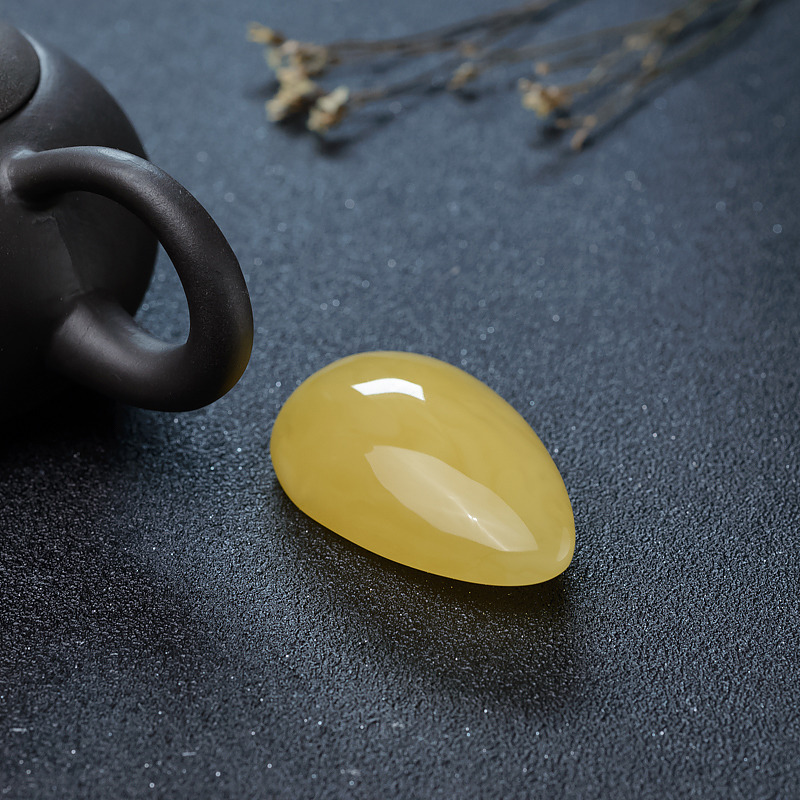 波罗的海天然带皮色鸡油黄蜜蜡吊坠-红掌柜