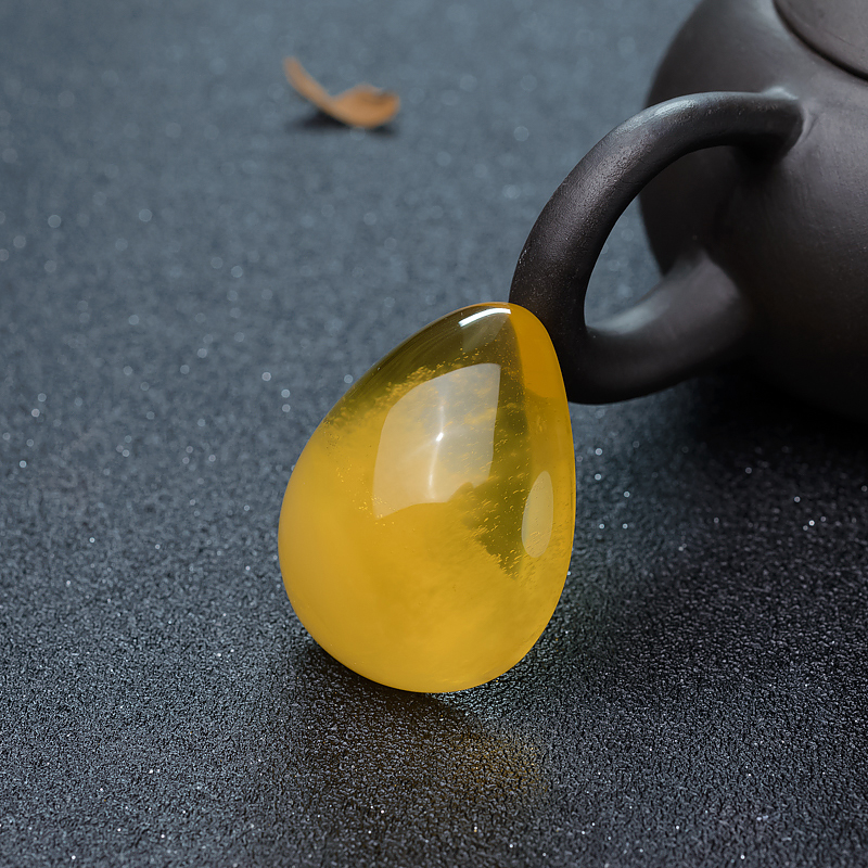 金绞蜜水滴吊坠-红掌柜