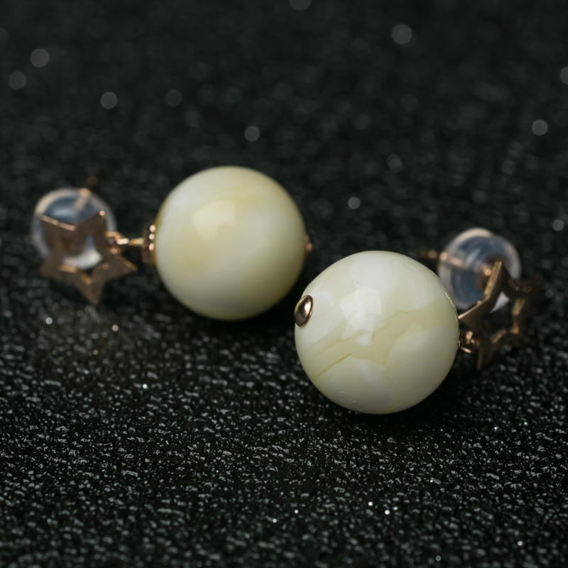 波罗的海白蜜耳坠-红掌柜