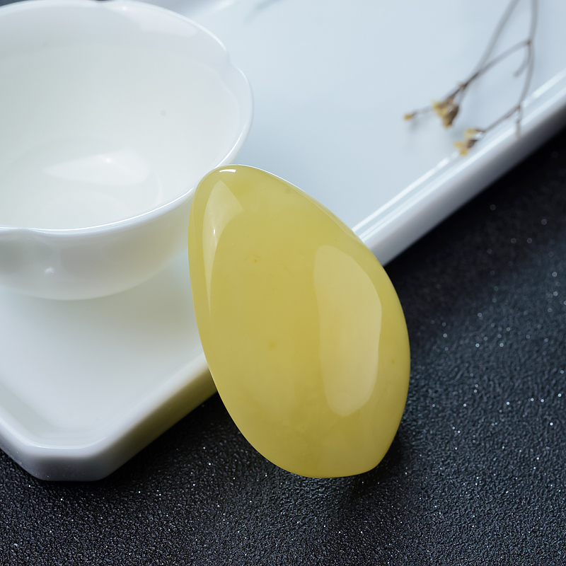 天然波罗的海鸡油黄蜜蜡吊坠-红掌柜