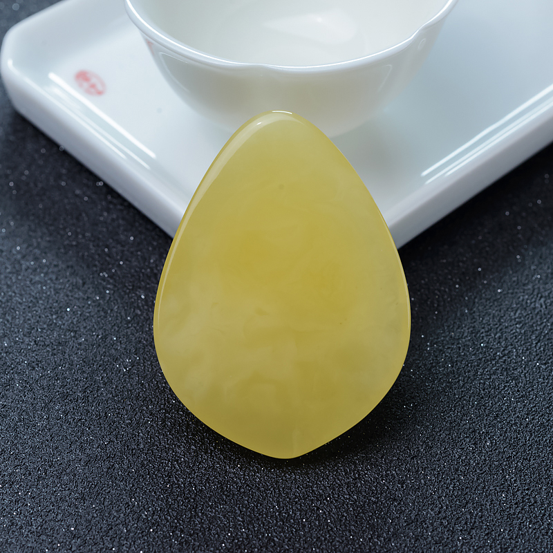 天然波罗的海蜜蜡随形吊坠-红掌柜