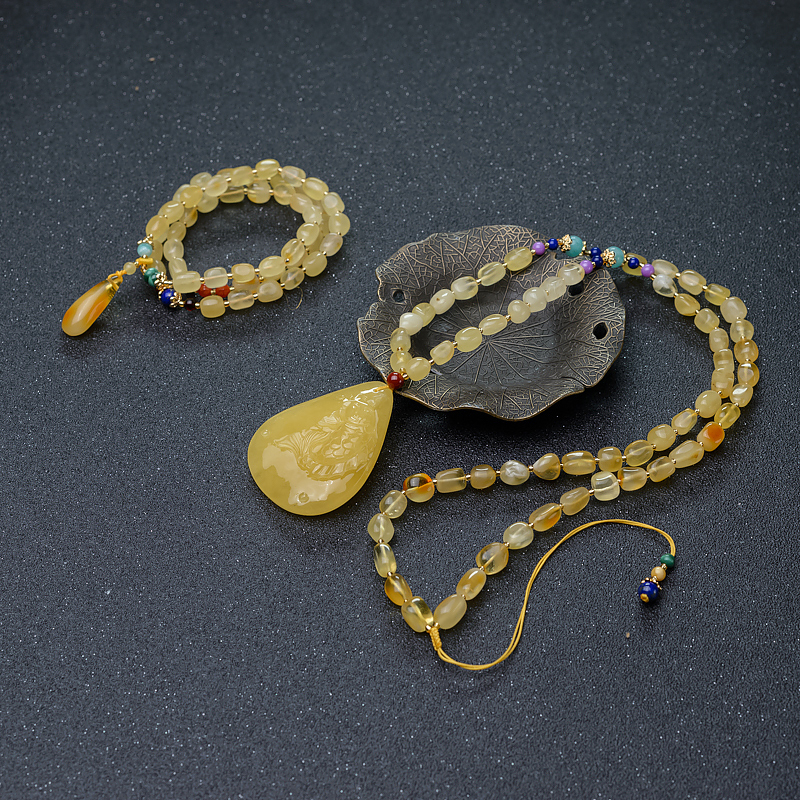 鸡油黄蜜蜡项链-红掌柜