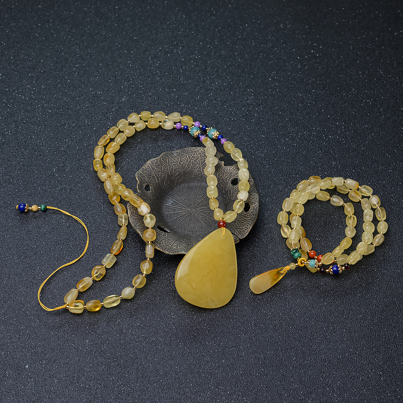 鸡油黄蜜蜡随形手串-红掌柜