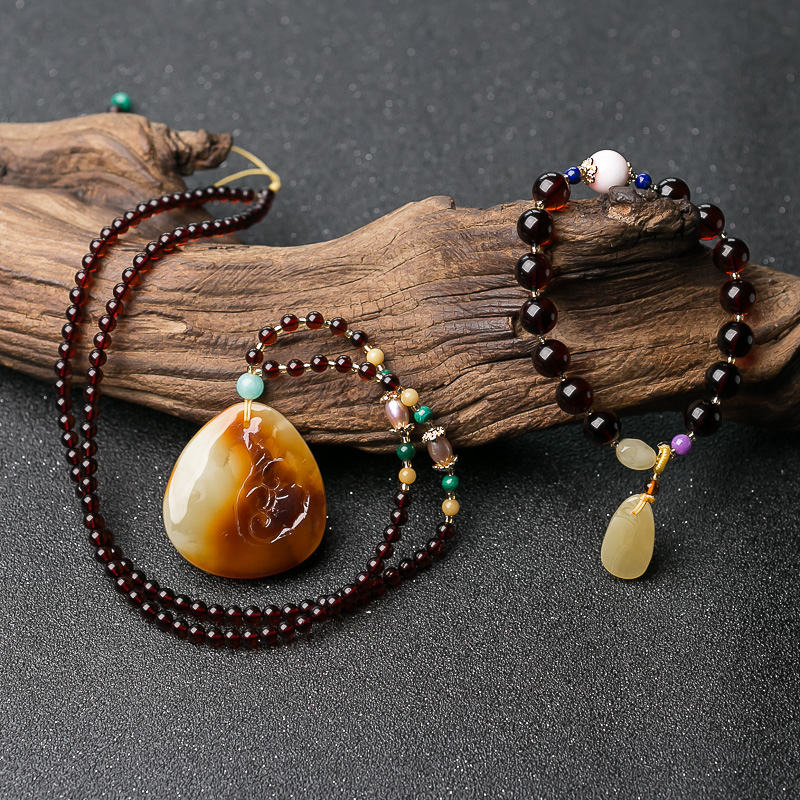 带皮蜜蜡蝶恋花手串套装-红掌柜