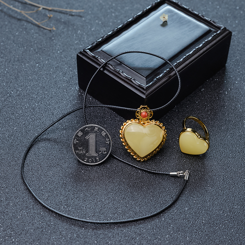 蜜蜡套装-红掌柜