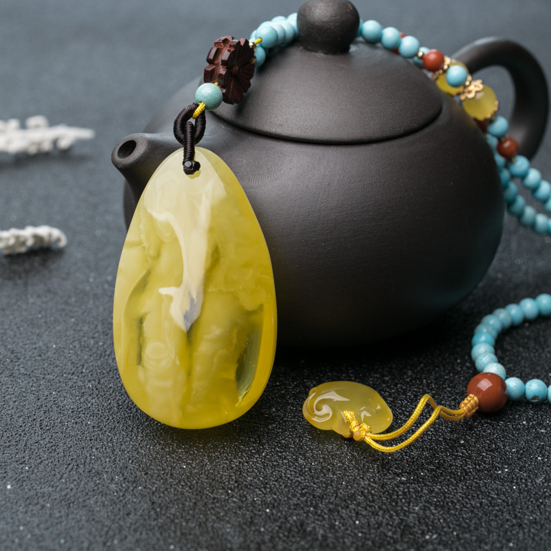 鸡油黄蜜蜡项链-红掌柜