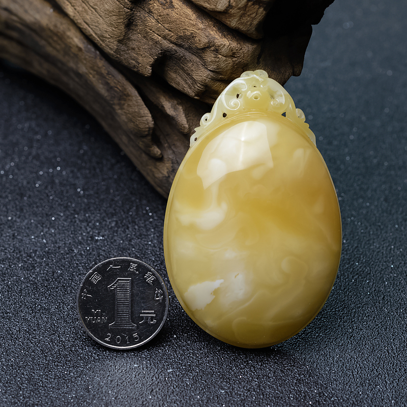 蜜蜡蛋面形吊坠-红掌柜