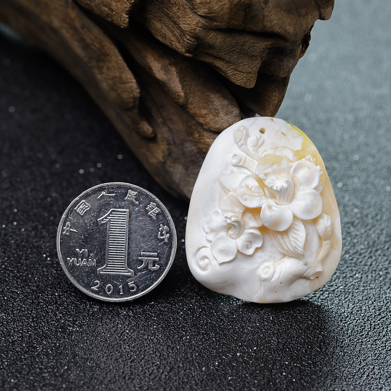 白蜜花开富贵吊坠-红掌柜