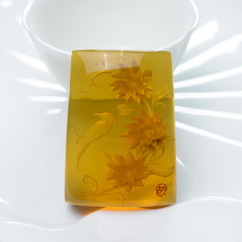 蓝珀鸟语花香吊坠-红掌柜