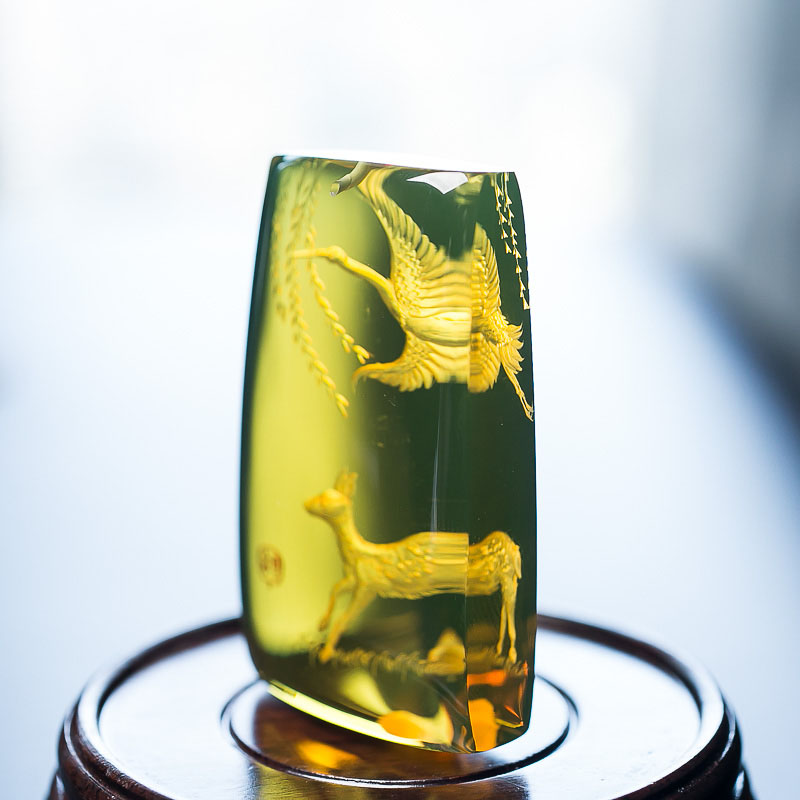 蓝珀鹿鹤同春吊坠-红掌柜