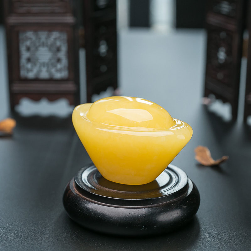 天然鸡油黄蜜蜡元宝小摆件-红掌柜