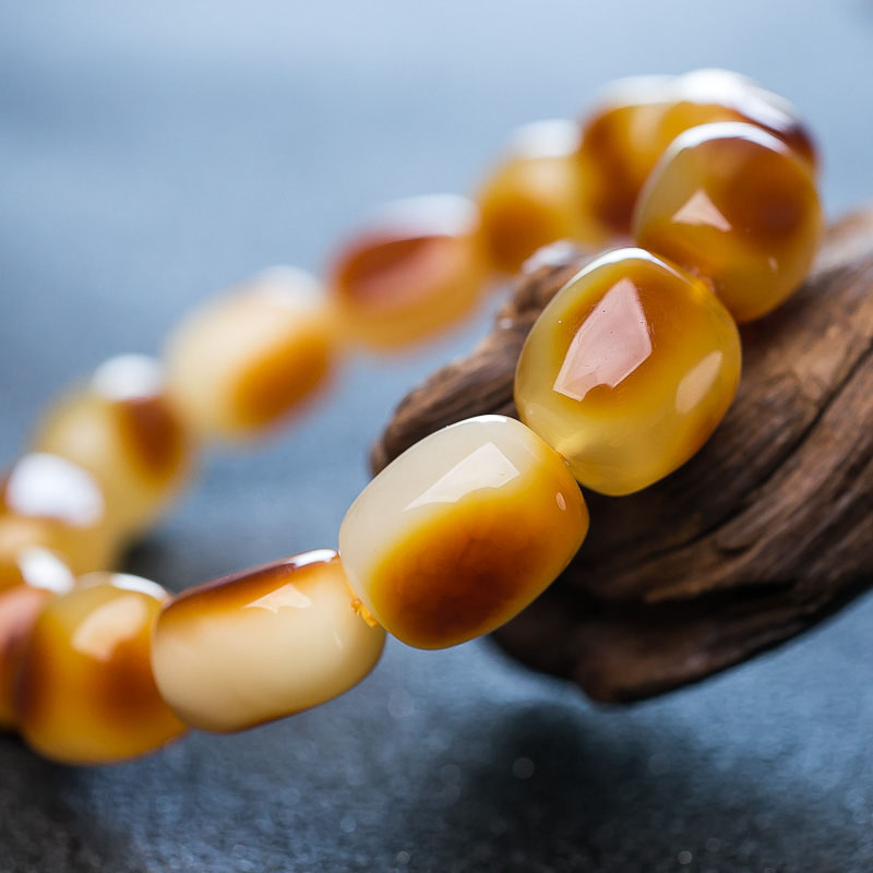 波罗的海天然俏色蜜蜡单圈手串-红掌柜