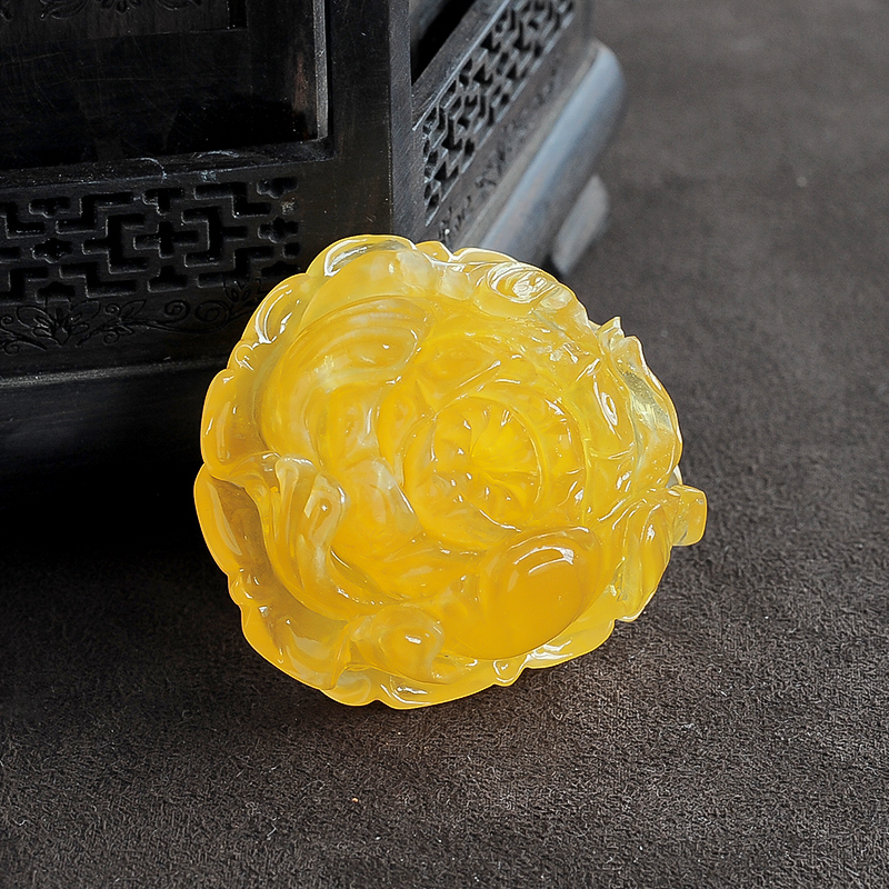 圆雕牡丹花吊坠-红掌柜