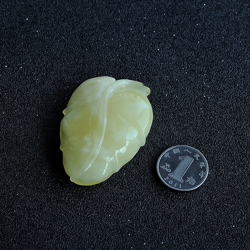 白花蜜叶子吊坠-红掌柜