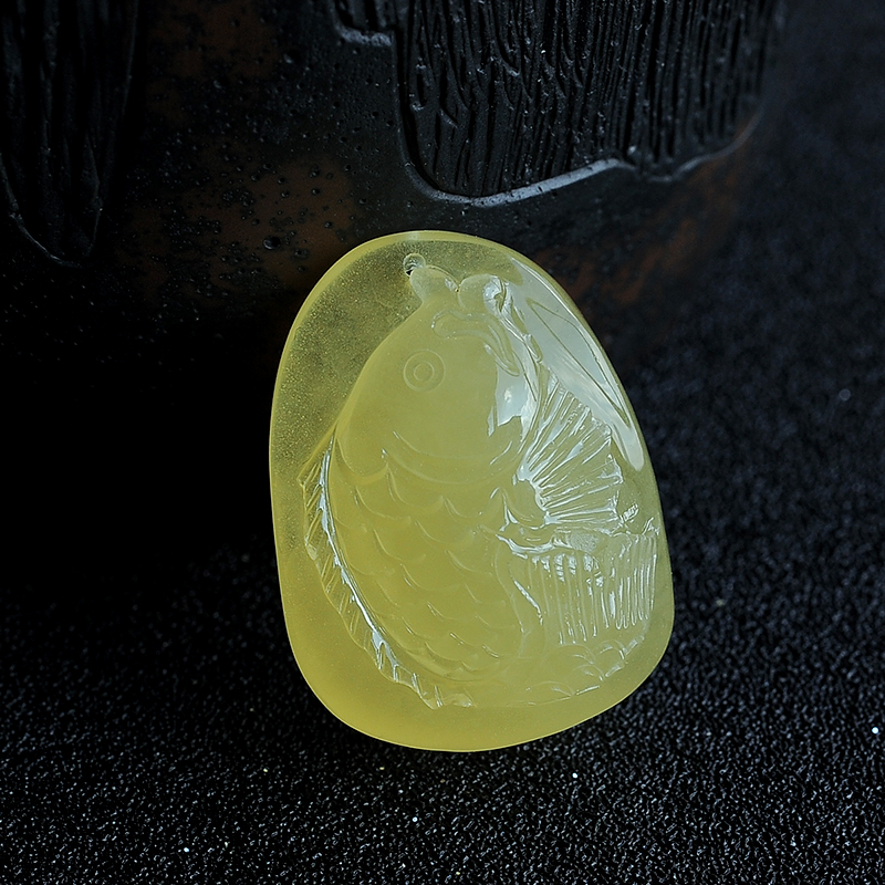 蜜蜡鱼牌吊坠-红掌柜