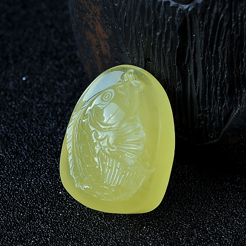 蜜蜡鱼牌吊坠-红掌柜