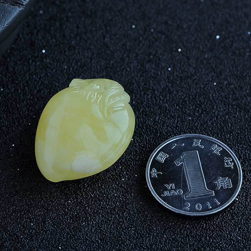 满蜜桃子吊坠-红掌柜