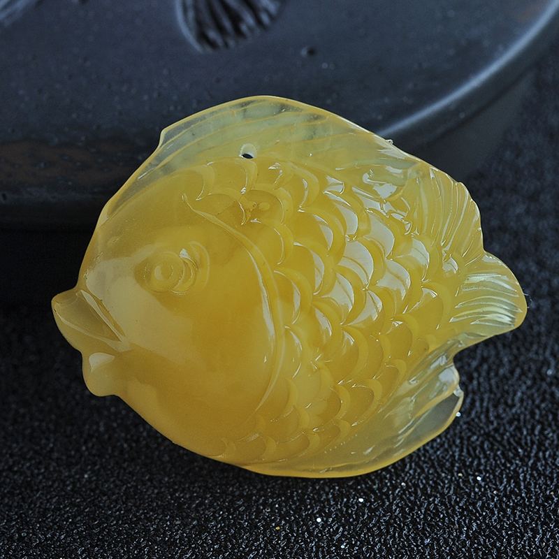 蜜蜡金鱼吊坠-红掌柜