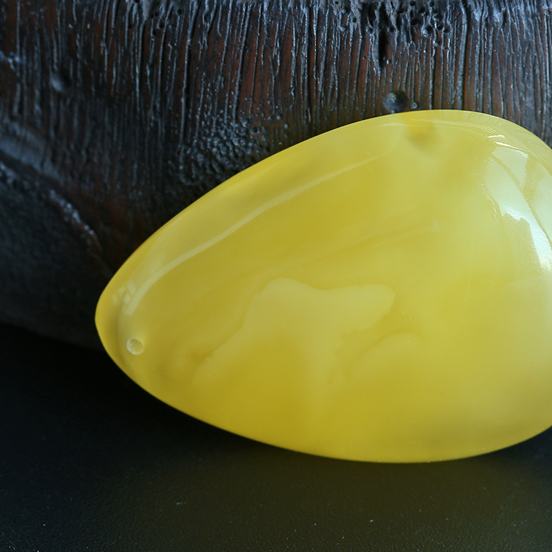 波罗的海蜜蜡吊坠-红掌柜