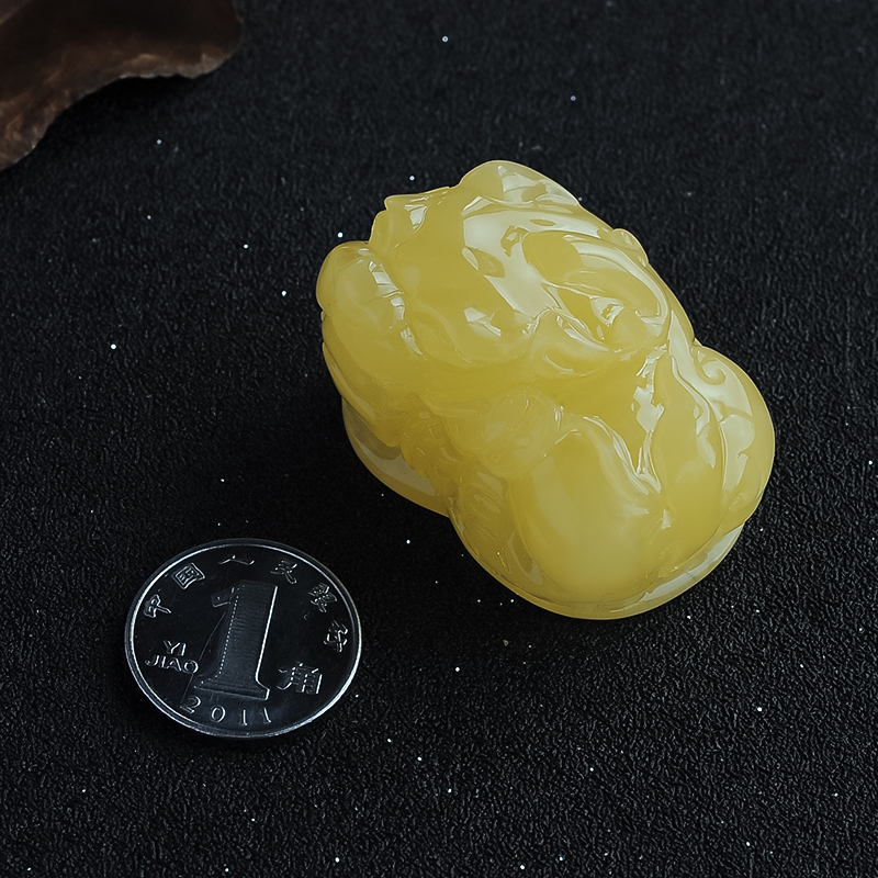 蜜蜡貔貅挂件-红掌柜